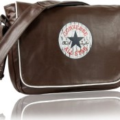 Converse Vintage Patch Messenger Bag Size - open - front site braun | Messenger-Bags.info
